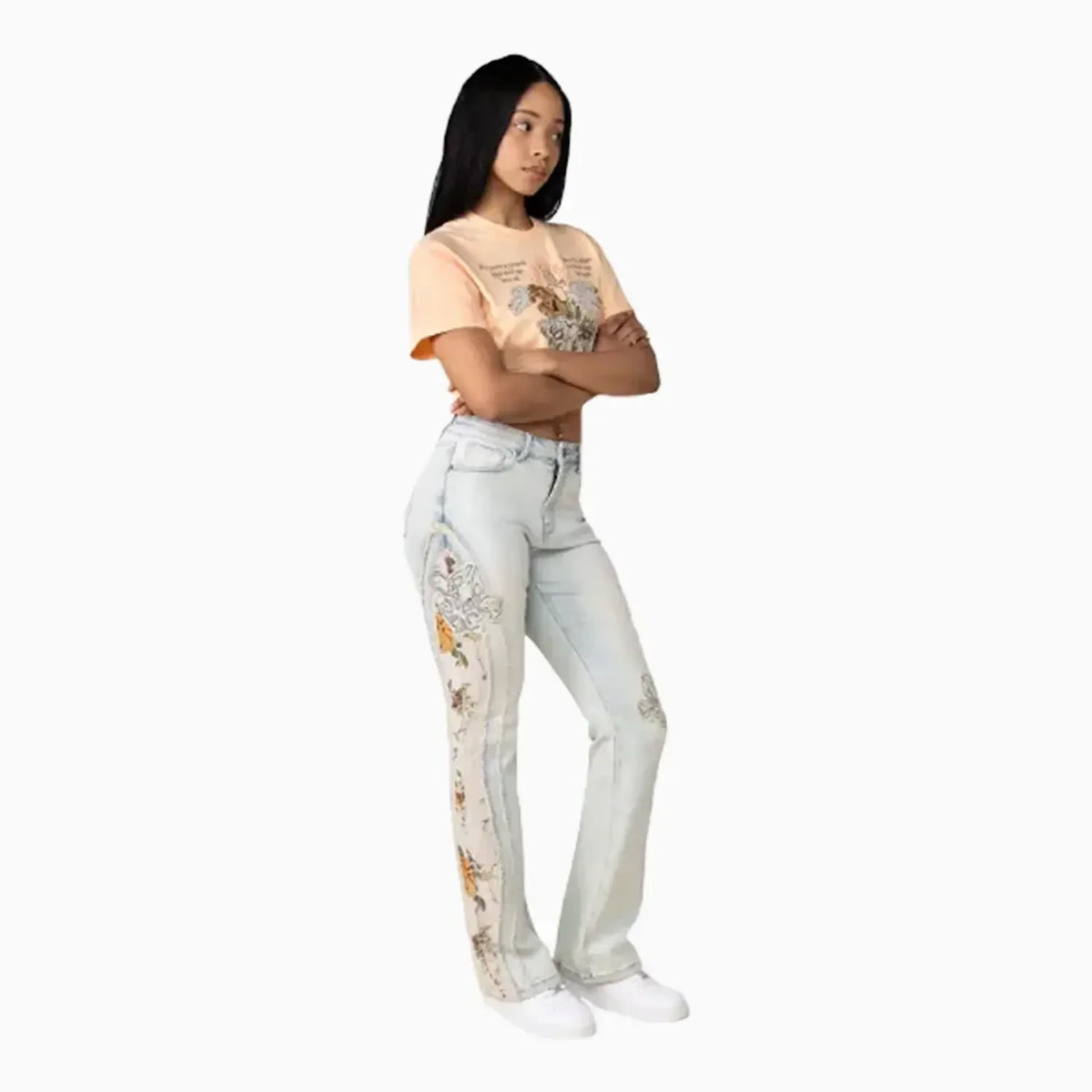 Women's High Rise Graphic Crop Outfit - Famous | Online Store