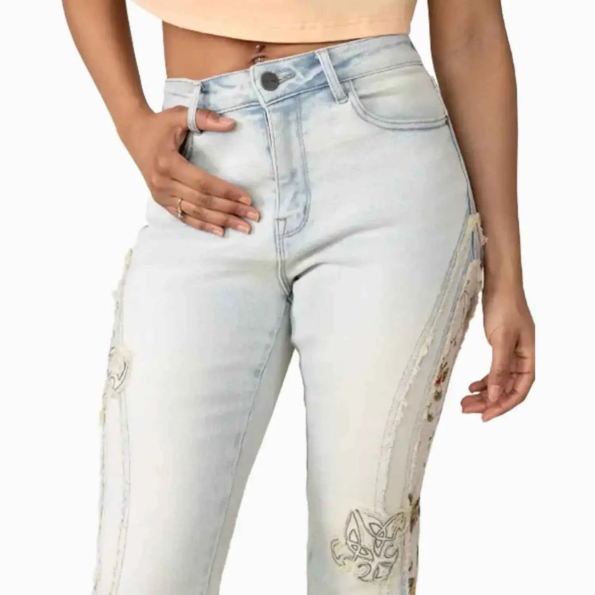 Women's High Rise Graphic Crop Outfit