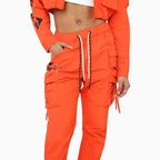 Conjunto utilitario de nailon para mujer