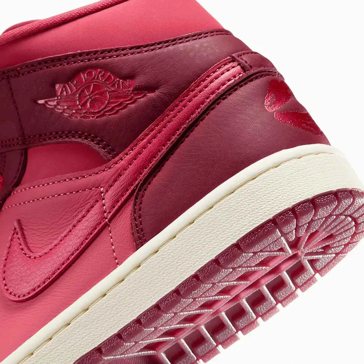 Women's Air Jordan 1 Mid SE 'Valentine's Day'